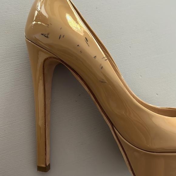 Christian Dior tan platform peep toe stiletto - Picture 6 of 9